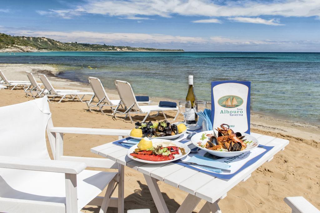 Albouro Seafront Apartments Kateleios Dış mekan fotoğraf